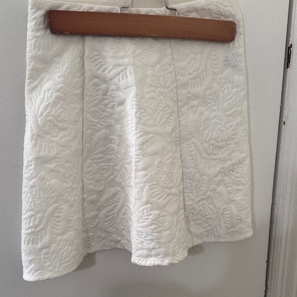 Zara White Floral Skater Skirt